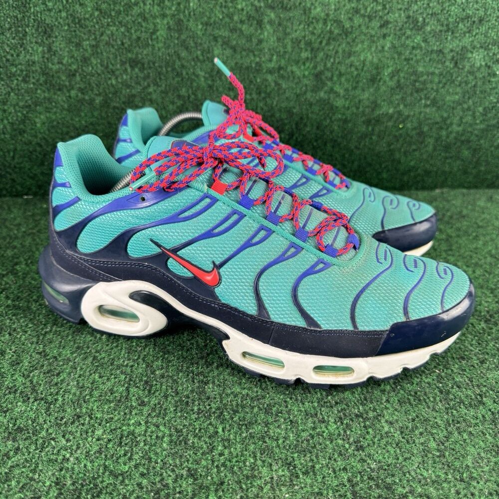 Nike Air Max Plus Discover Your Air Hyper Jade Aqua AV7940-300 Size 11.5